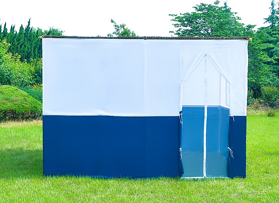 traditional traditional sukkah