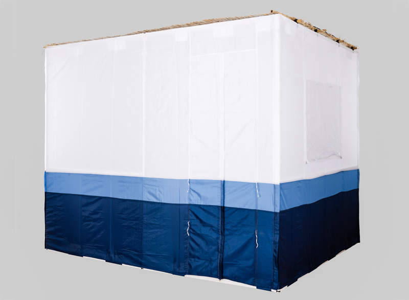 Ultimate-side-closed Ultimate-sukkah-side-closed